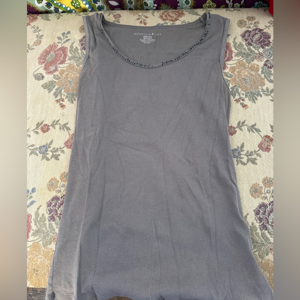 Women’s tank top